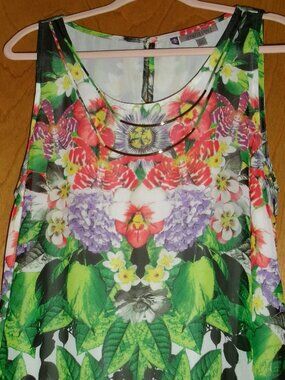 EUC Summery Trapeze Floral Jennifer Lopez PXL Sleeveless Top